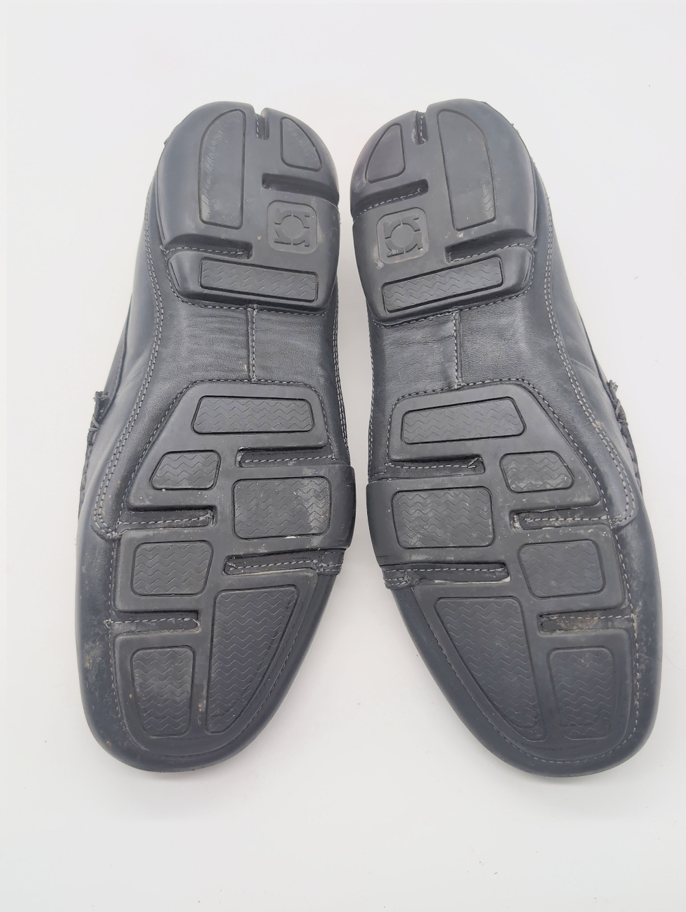 Kenneth Cole Driving Sz 9.5 Men's Black Slip-On Leather Loafers - Picture 7 of 8